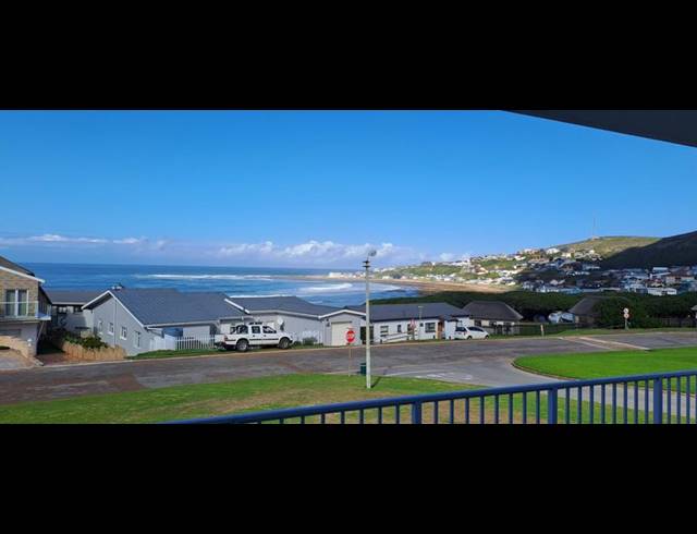 4 BEDROOM HOUSE FOR SALE IN JONGENSFONTEIN